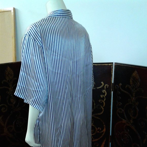 Victoria`s Secret Button Down Sleep Shirt - Large - Picture 5 of 13